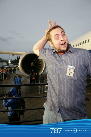 20110926.0075-strip